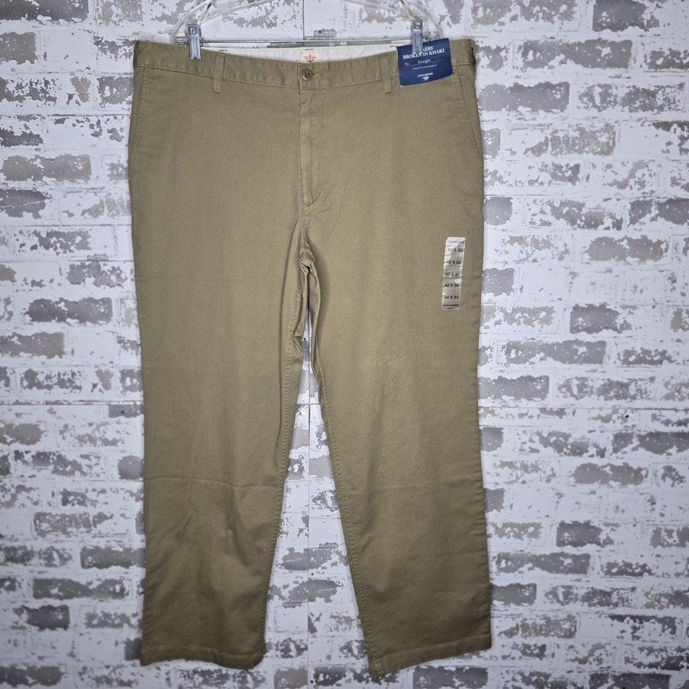 NEW Dockers Pants Mens 42x32 Broken In Khaki Straight Leg Beige Stretch Cotton